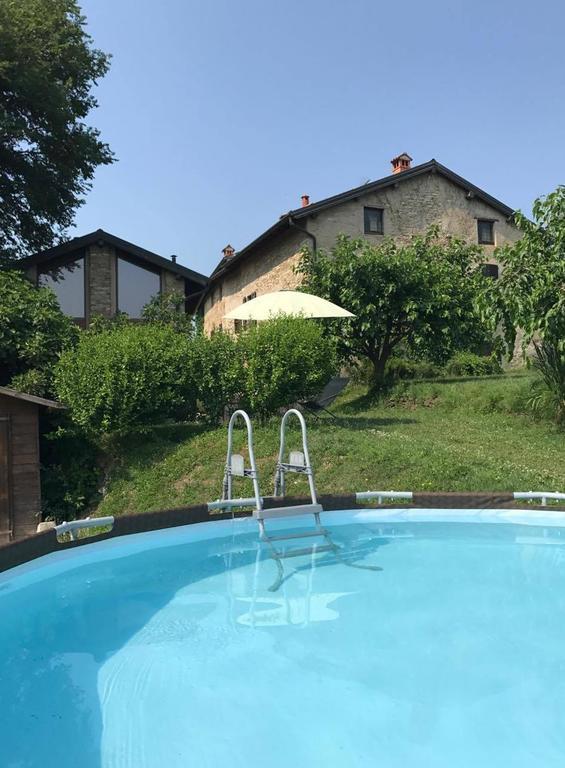Agriturismo La Costa - Casa Vacanze Rovagnate Eksteriør bilde